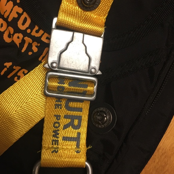 Cross body bag - Picture 2 of 2